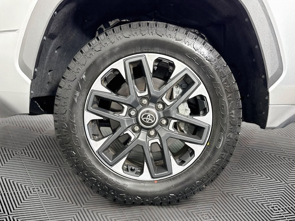 Photo 39 of this Toyota Tundra 4WD