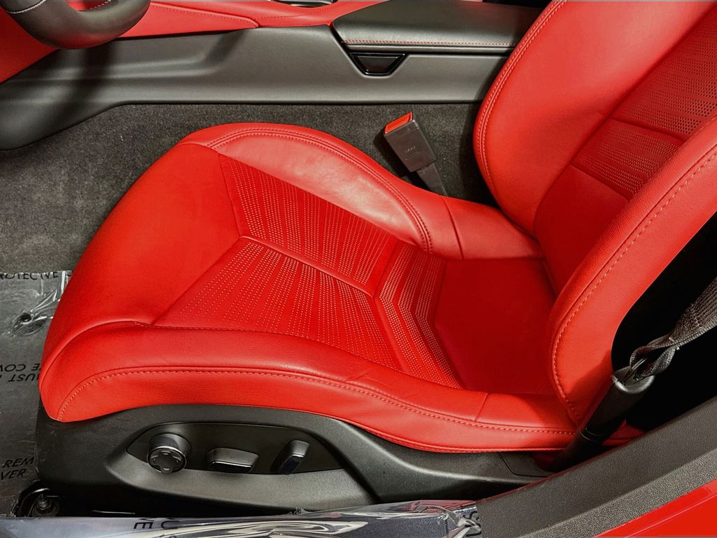 Chevrolet Corvette photo 26