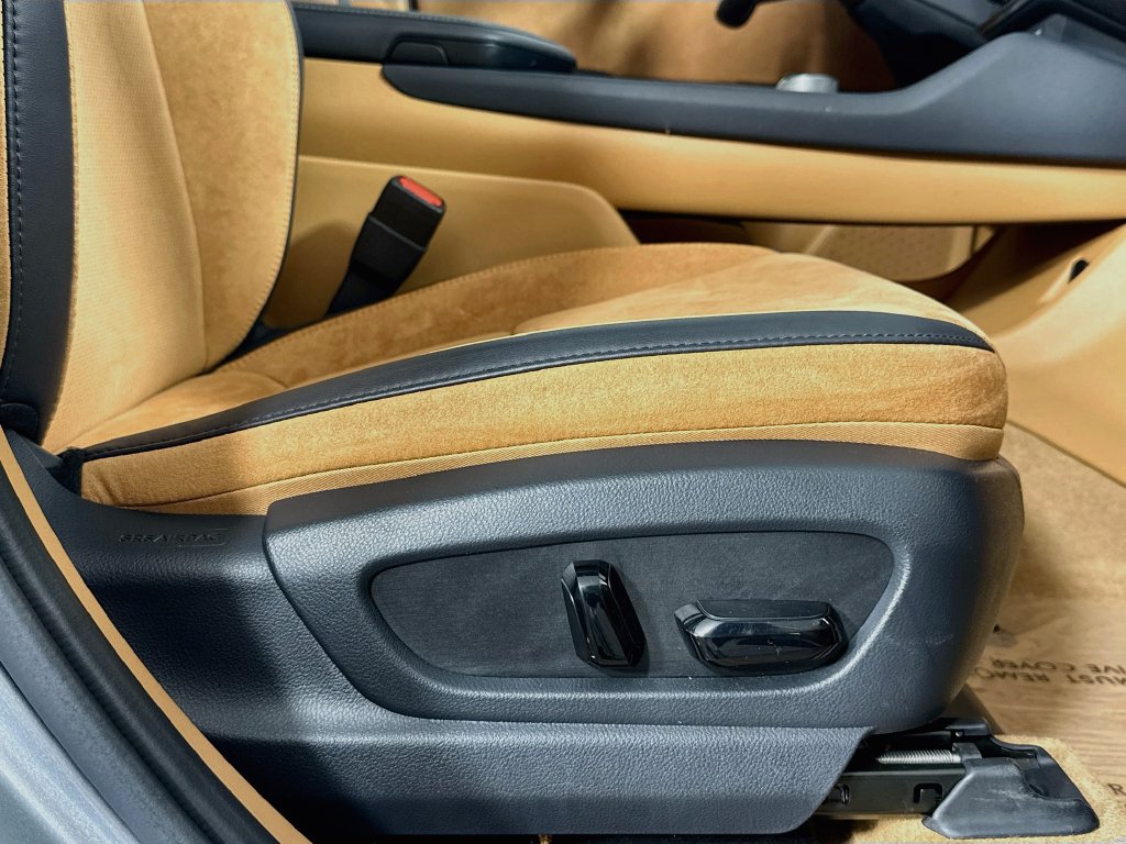 Lexus RZ photo 39