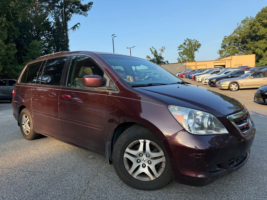 Honda Odyssey photo 2
