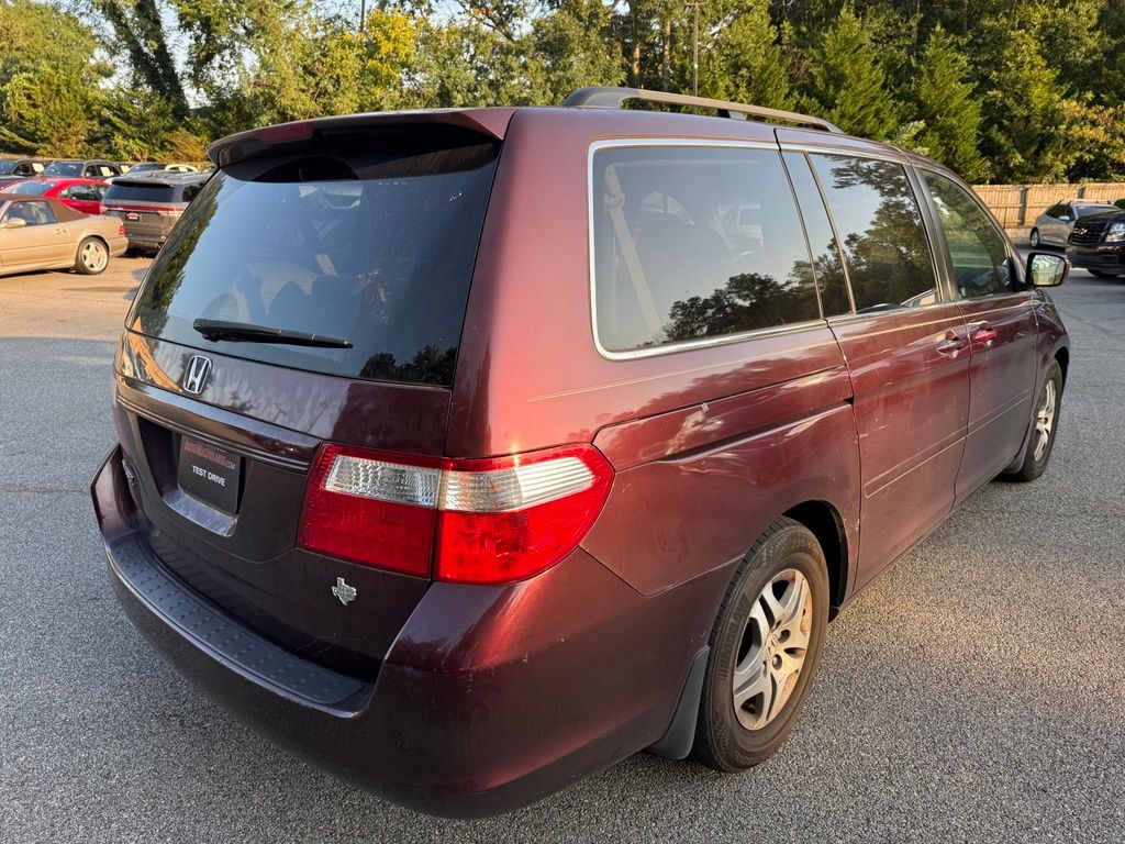 Honda Odyssey photo 5
