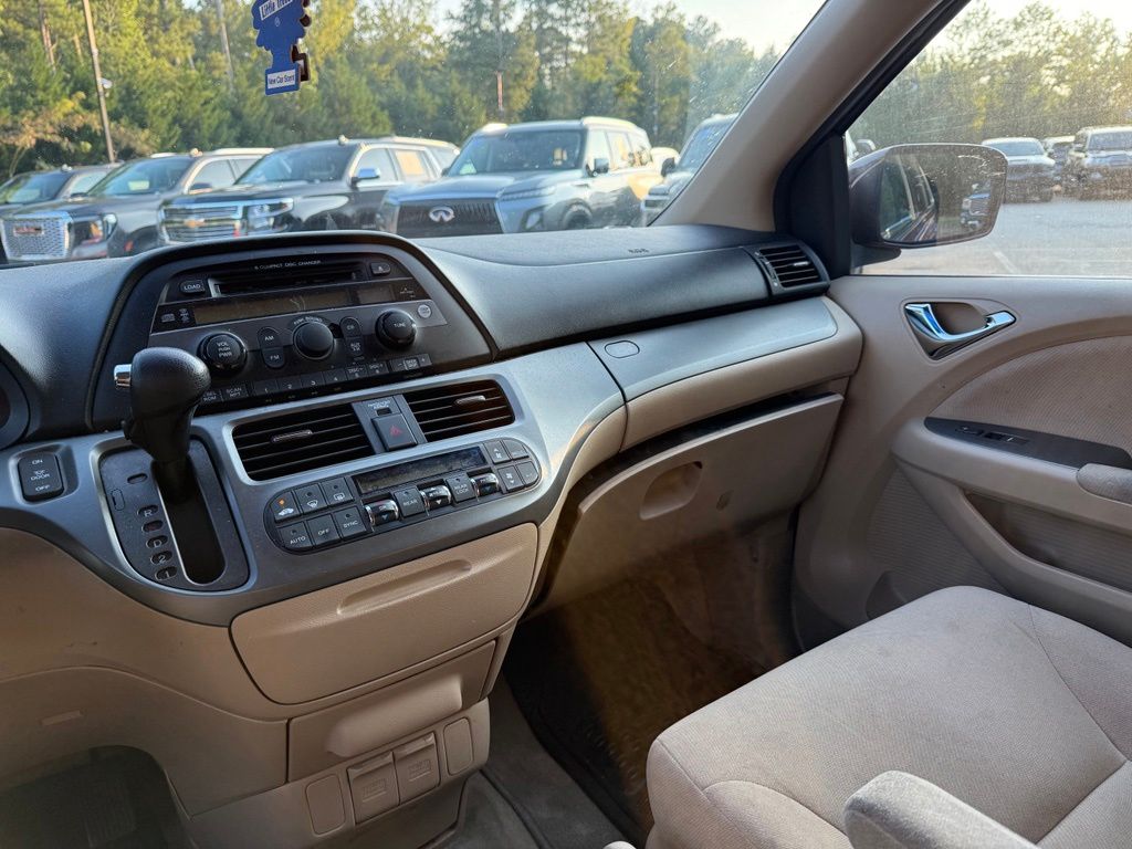 Honda Odyssey photo 12