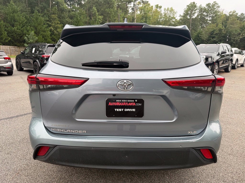 Toyota Highlander photo 7