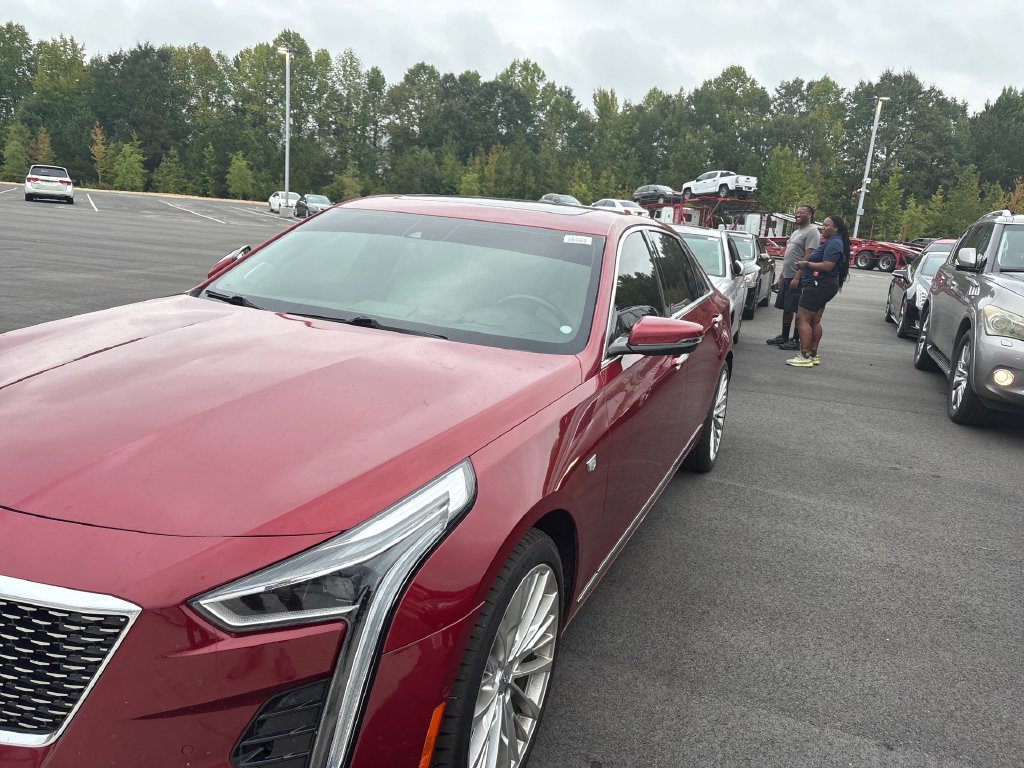 Cadillac CT6 photo 2