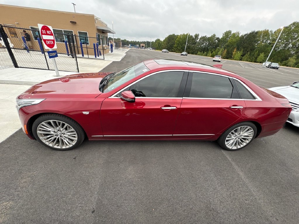 Cadillac CT6 photo 5