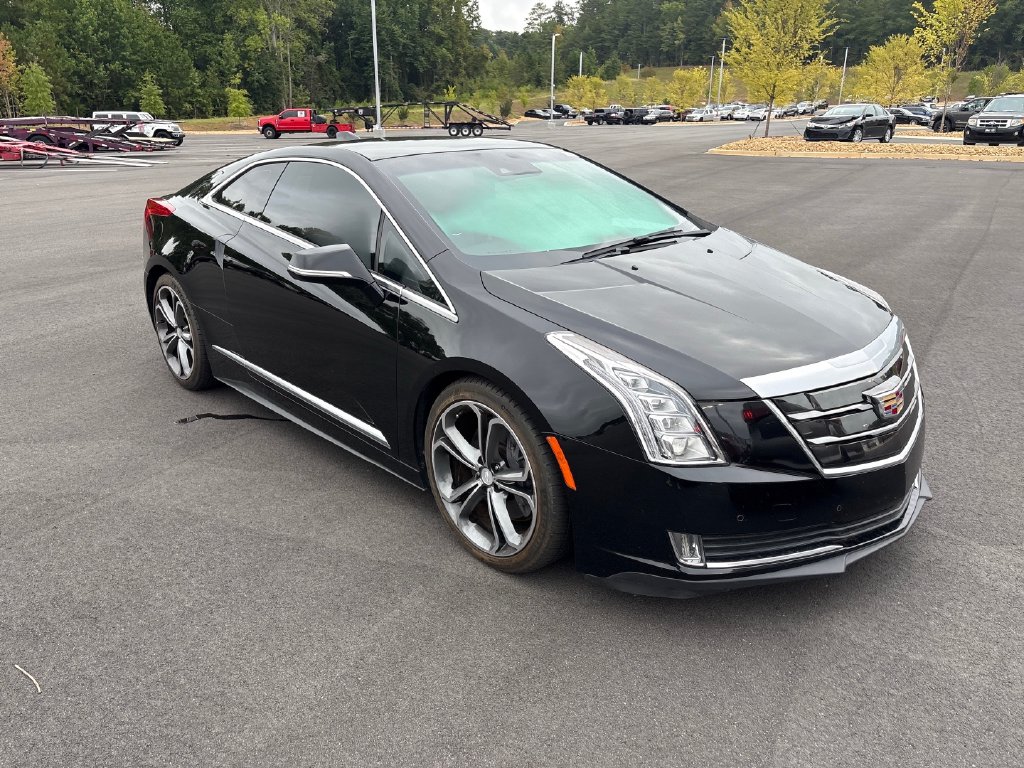 Cadillac ELR photo 4