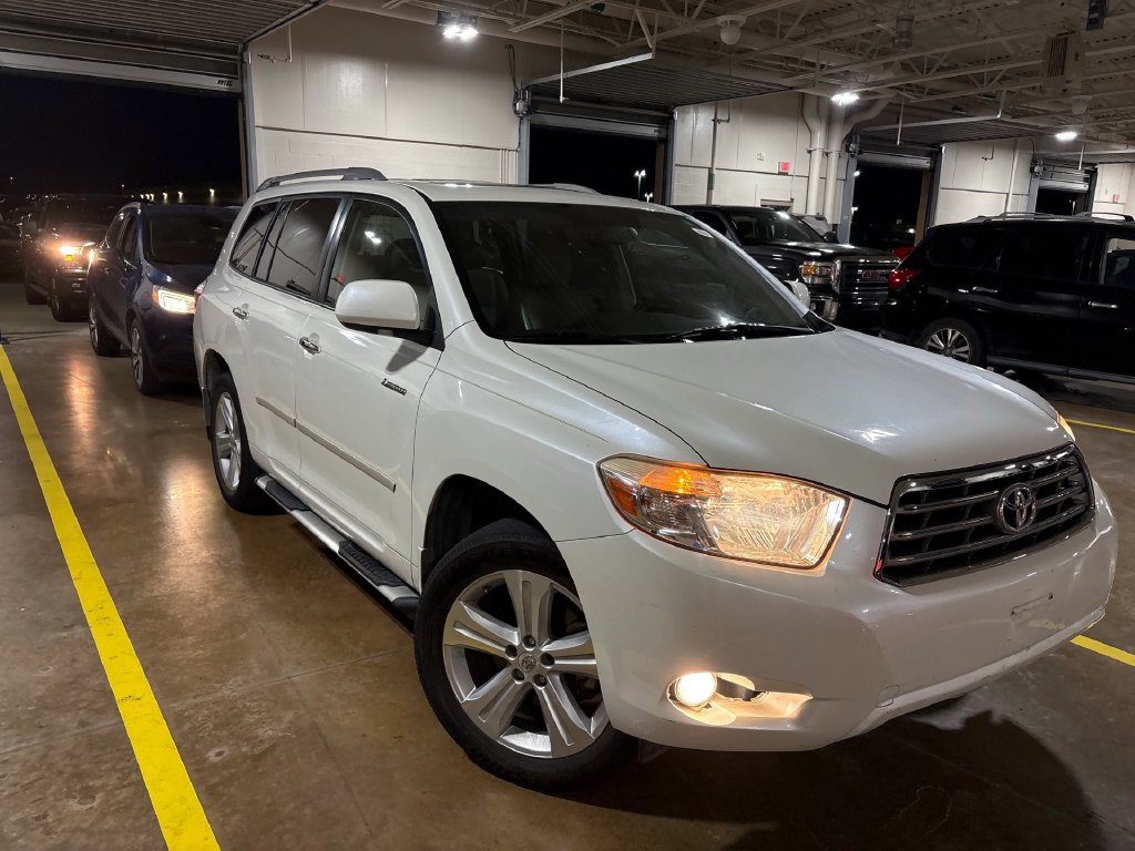 Toyota Highlander photo 3