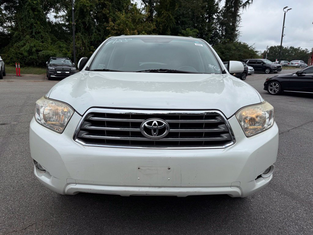 Photo 3 of this Toyota Highlander