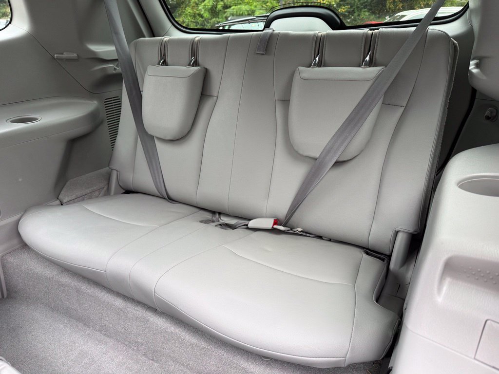 Photo 7 of this Toyota Highlander