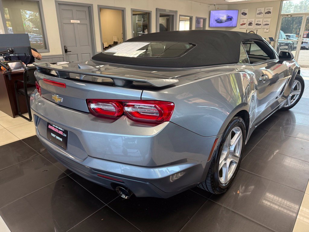 Photo 2 of this Chevrolet Camaro