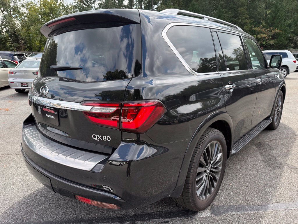 Infiniti QX80 photo 5