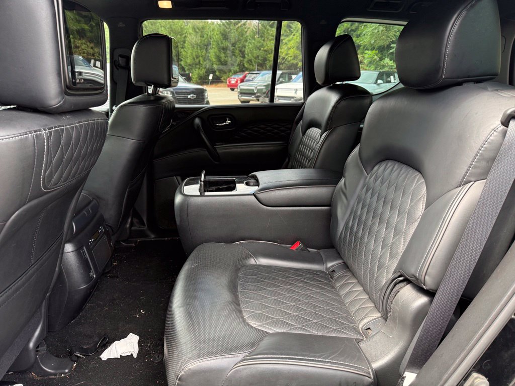 Infiniti QX80 photo 6