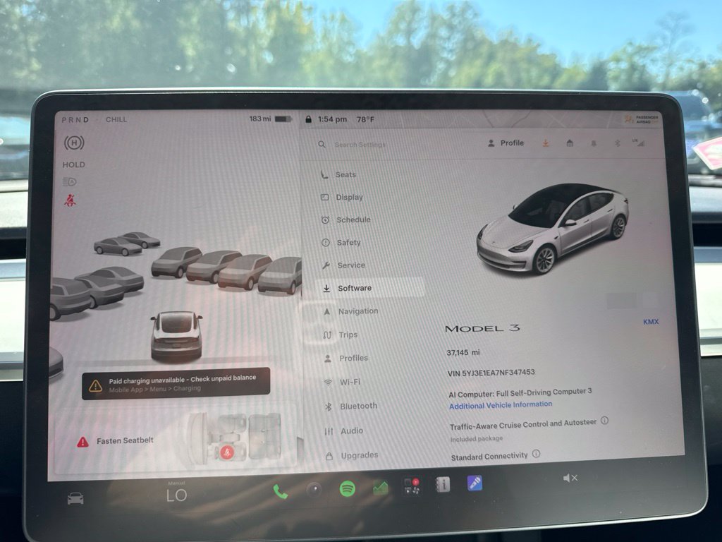 Tesla Model 3 photo 11