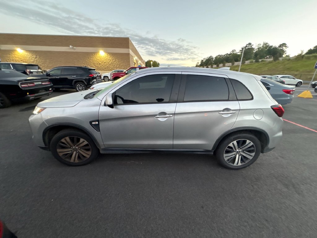 Mitsubishi Outlander Sport photo 5