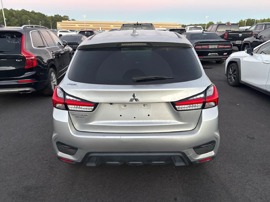 Mitsubishi Outlander Sport photo 8