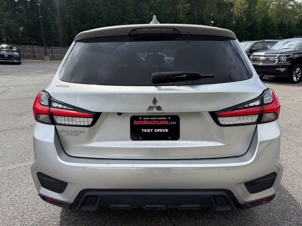 Photo 6 of this Mitsubishi Outlander Sport