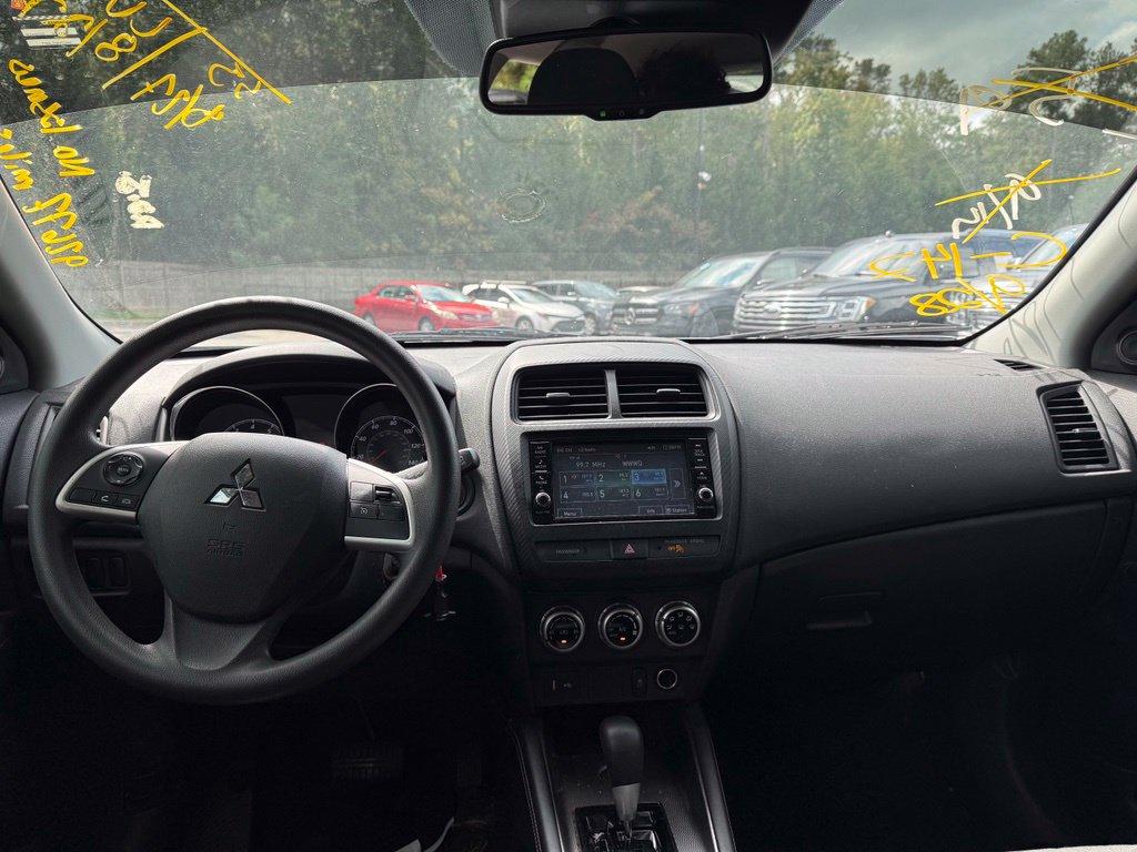Photo 9 of this Mitsubishi Outlander Sport