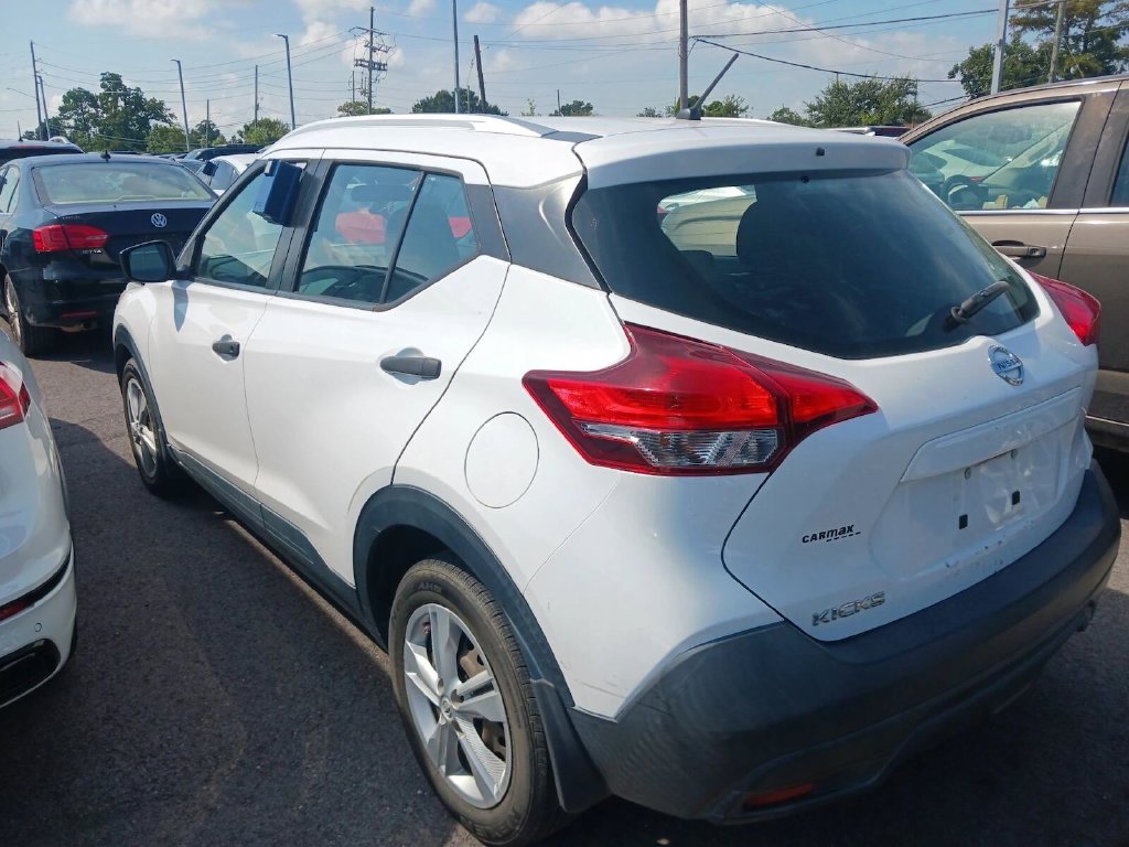 Nissan Kicks photo 5