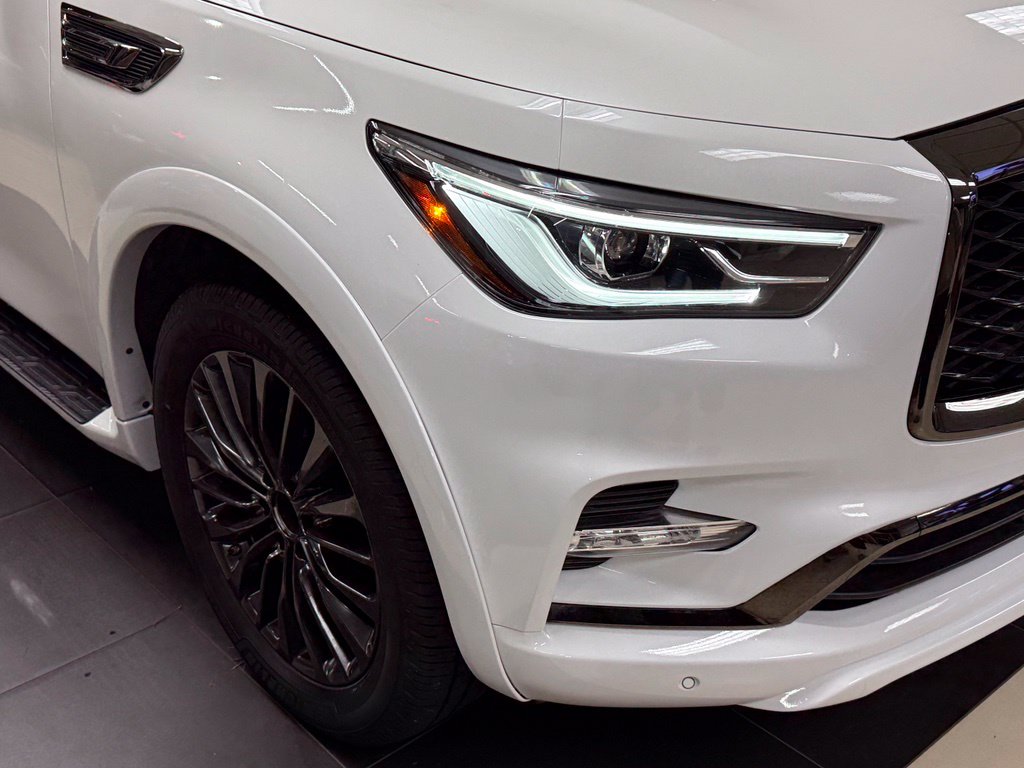 Photo 7 of this INFINITI QX80