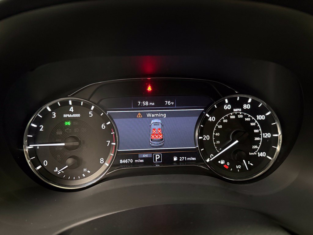 Photo 31 of this INFINITI QX80