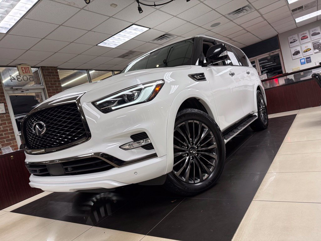 Photo 55 of this INFINITI QX80
