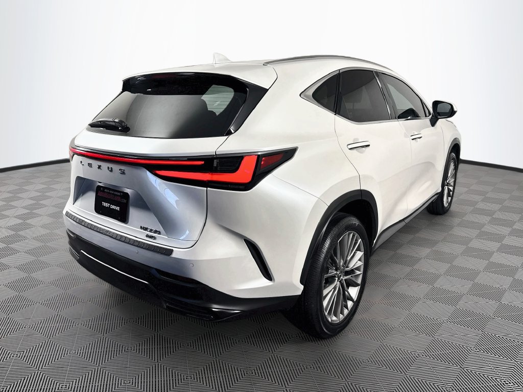 Photo 5 of this Lexus NX 350