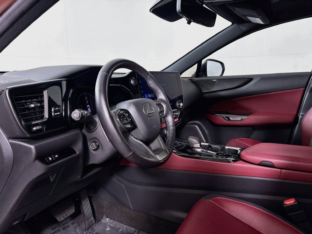 Photo 9 of this Lexus NX 350