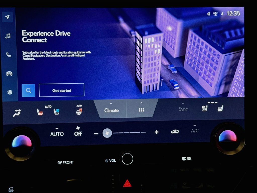 Photo 13 of this Lexus NX 350