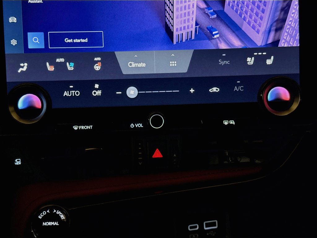 Photo 16 of this Lexus NX 350