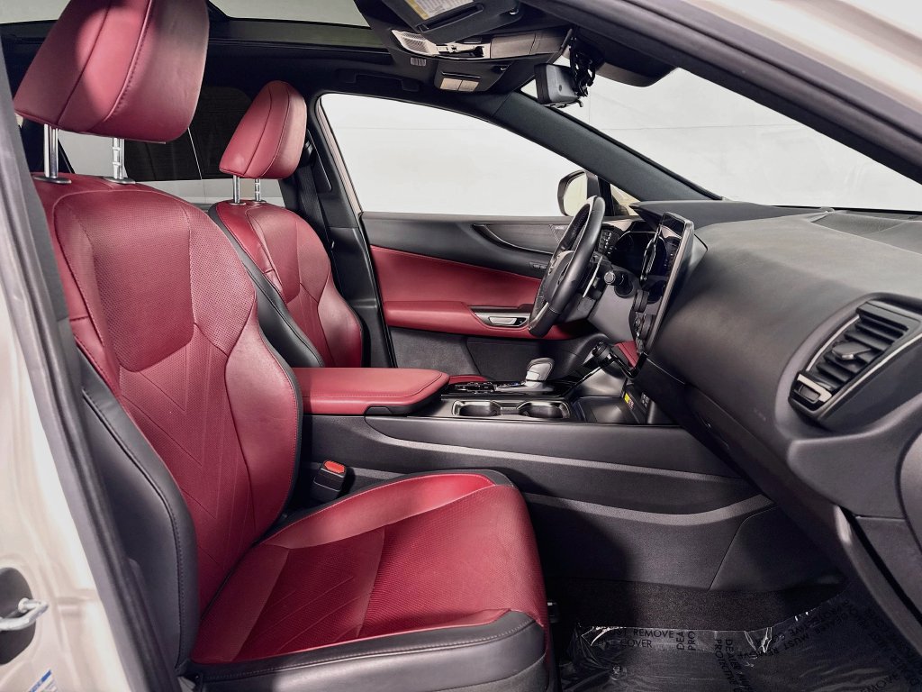 Photo 37 of this Lexus NX 350