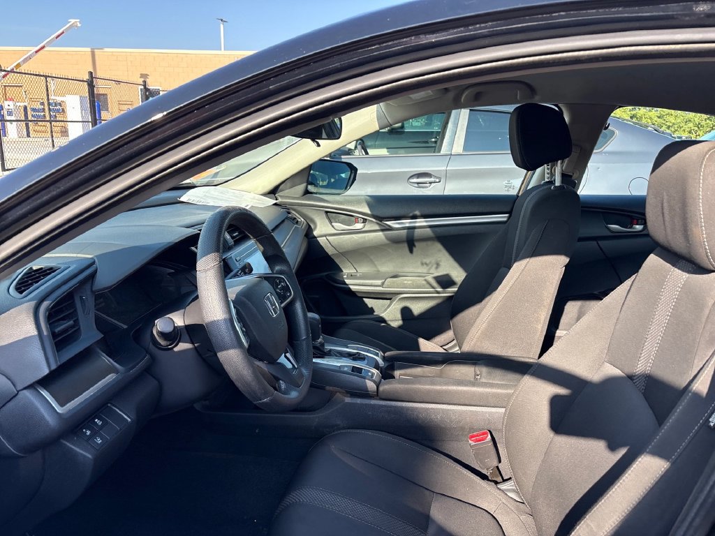 Honda Civic photo 6