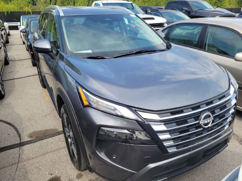 Nissan Rogue photo 3