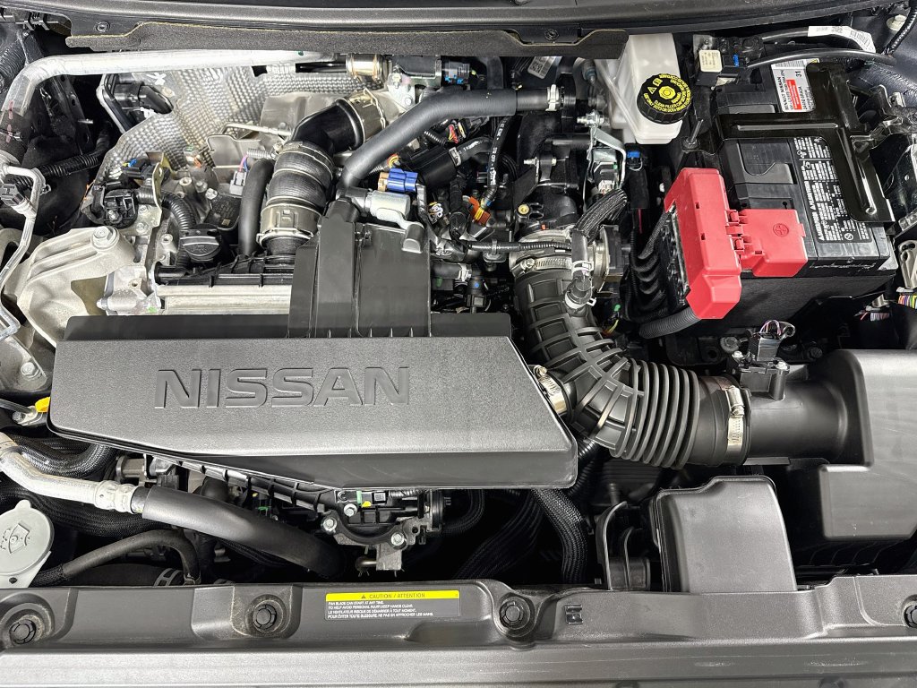Photo 38 of this Nissan Rogue