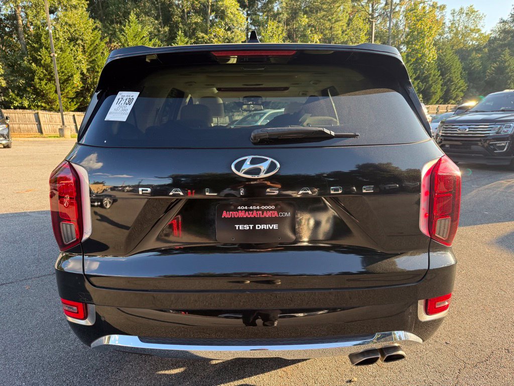 Photo 9 of this Hyundai Palisade