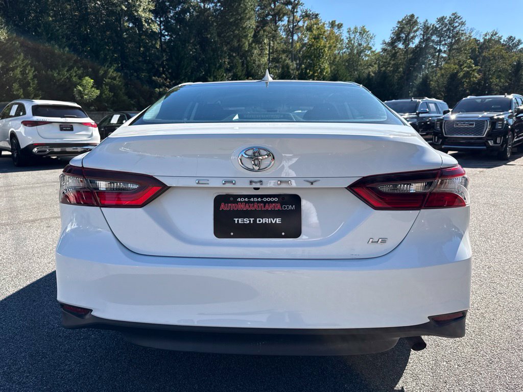 Toyota Camry photo 7