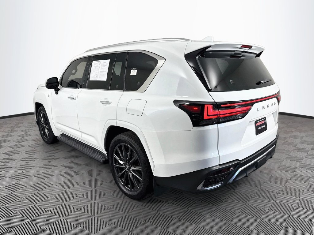 Lexus LX photo 8