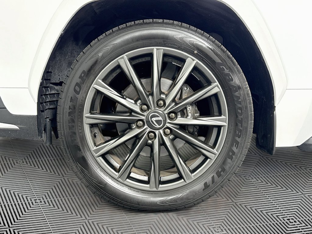 Lexus LX photo 43