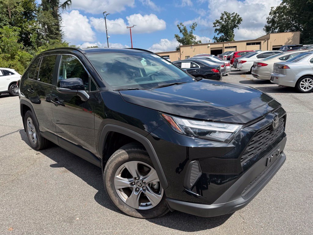 Toyota RAV4 photo 3