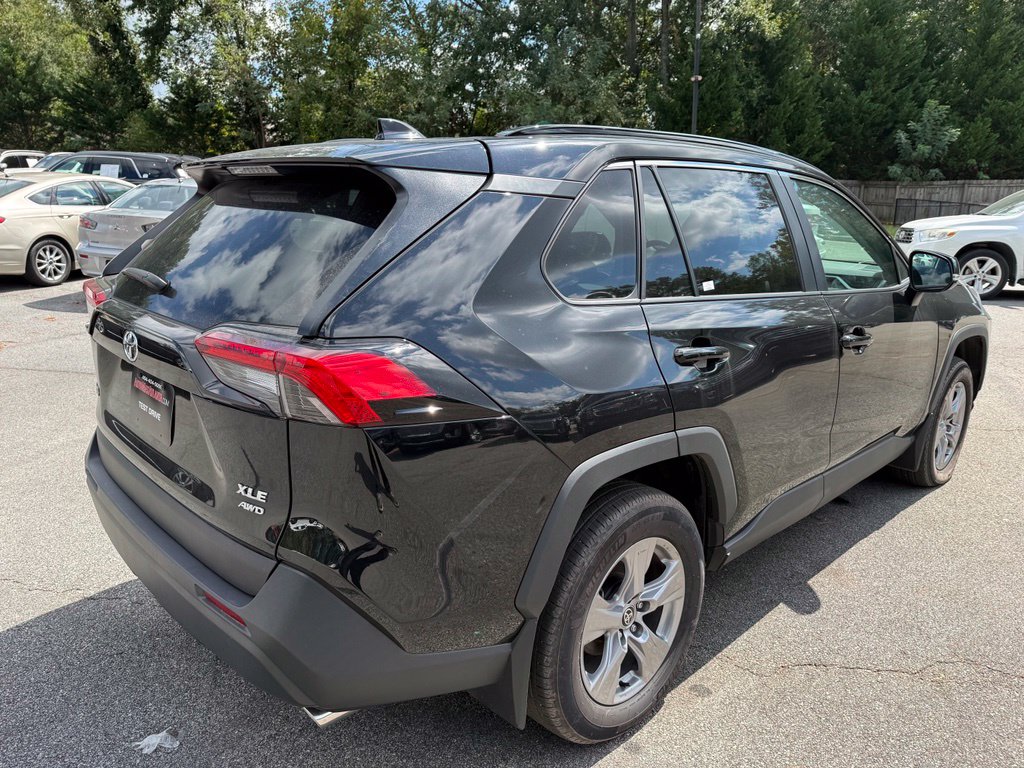 Toyota RAV4 photo 6