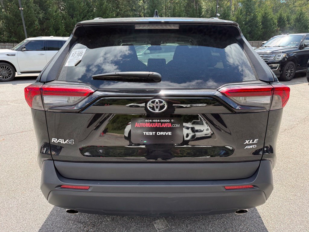 Toyota RAV4 photo 7