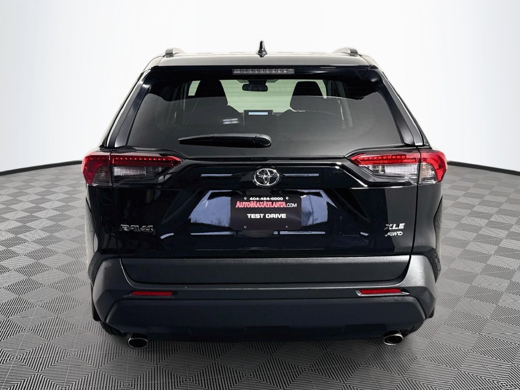 Photo 35 of this Toyota RAV4