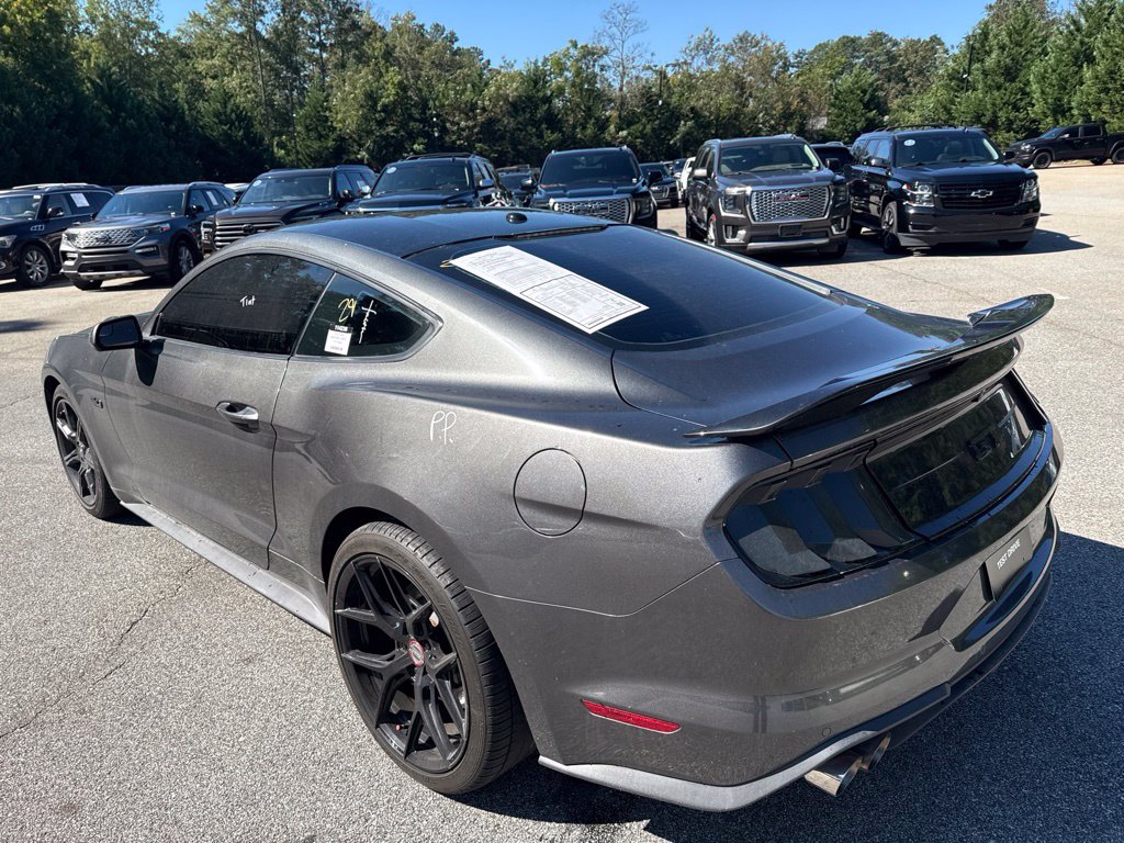 Photo 4 of this Ford Mustang