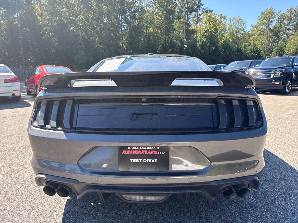 Ford Mustang photo 7