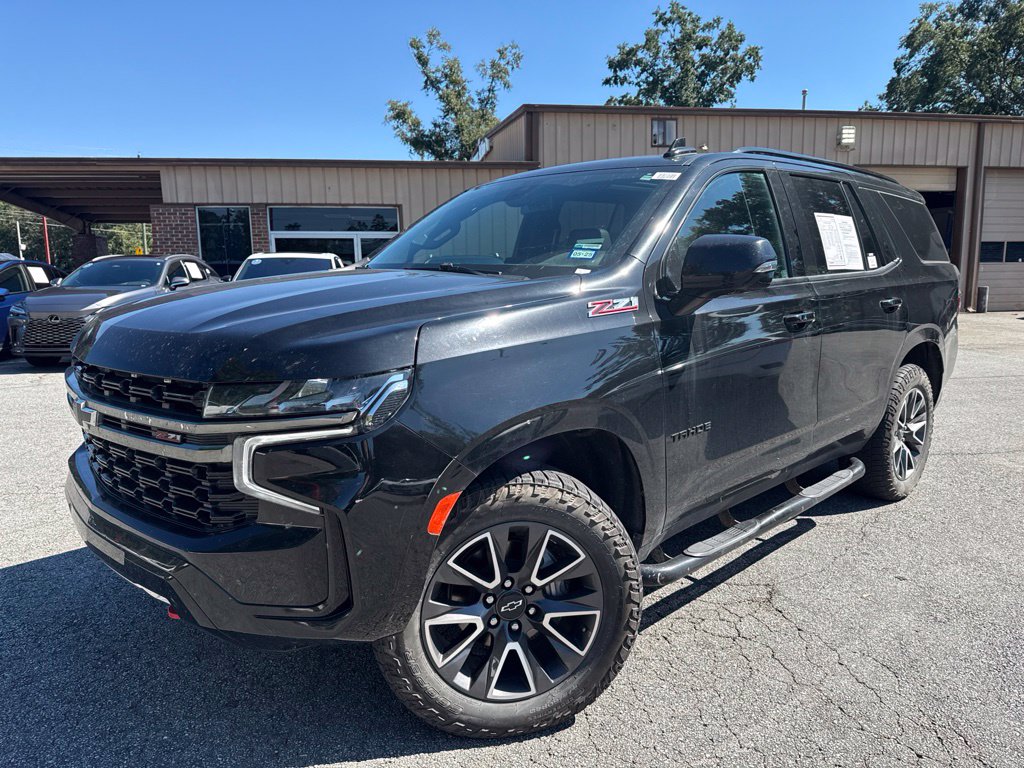 Chevrolet Tahoe photo 2