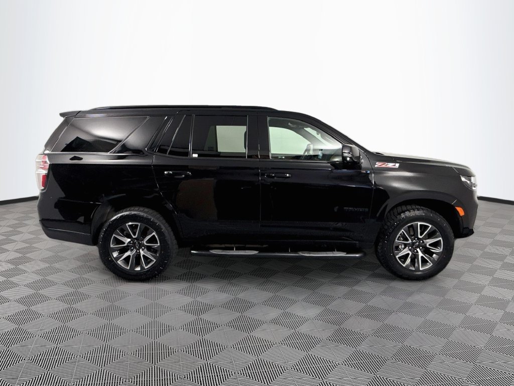 Photo 4 of this Chevrolet Tahoe