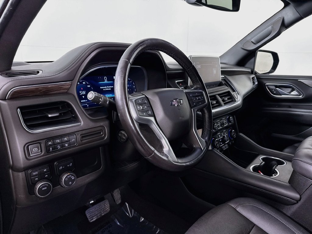 Photo 9 of this Chevrolet Tahoe