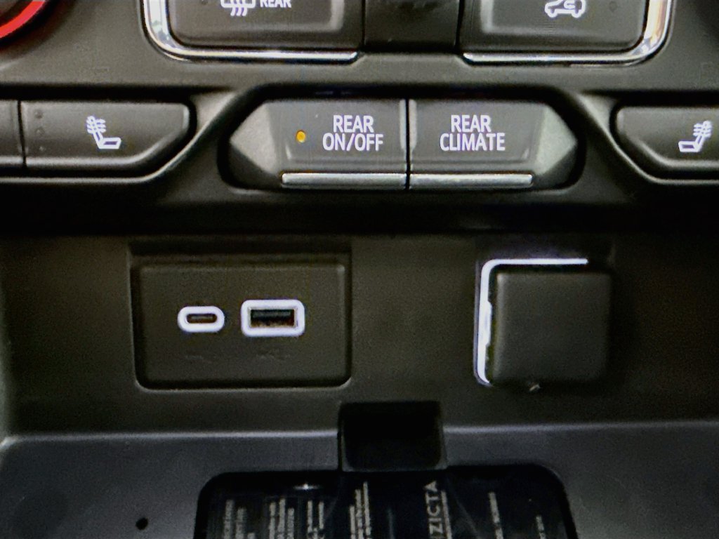 Photo 18 of this Chevrolet Tahoe