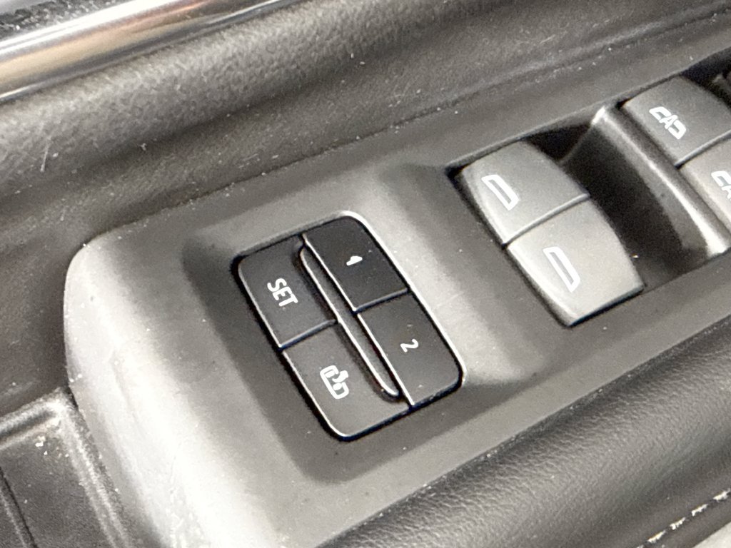 Photo 27 of this Chevrolet Tahoe