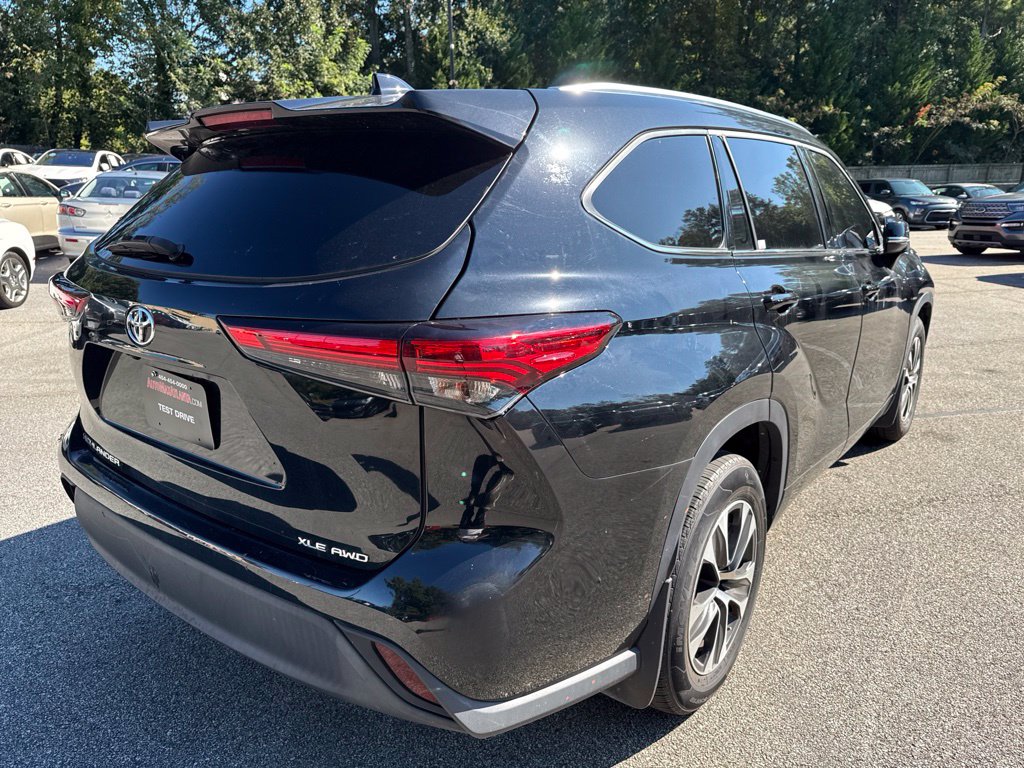 Toyota Highlander photo 6