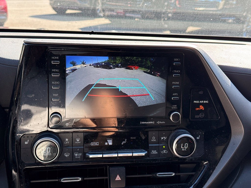 Toyota Highlander photo 16